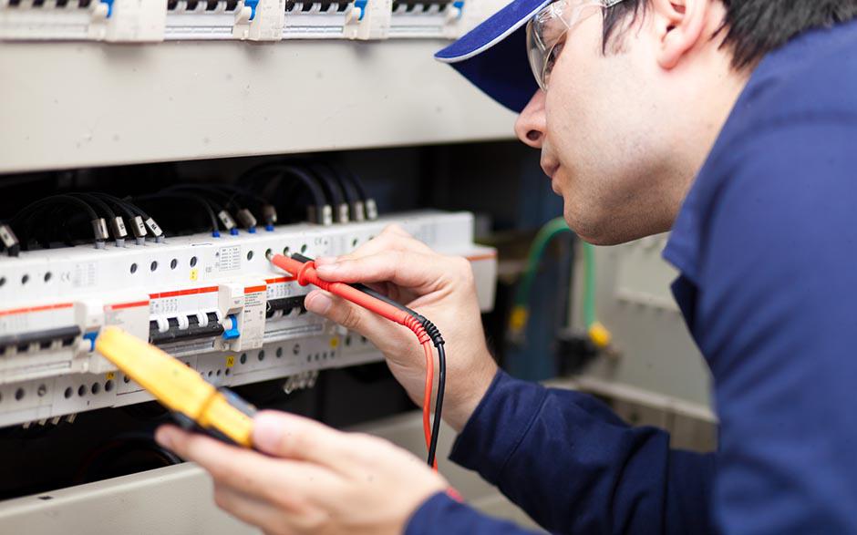 tarif horaire d'un électricien Guyancourt